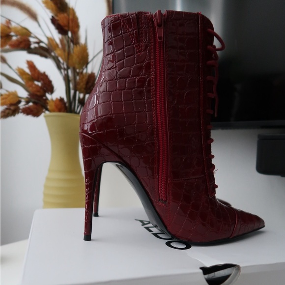 Ankle boots , Red , Never has it been worn! - Picture 3 of 6